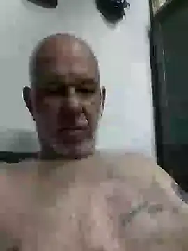 Snapshot of FabiQuilmes chatting on January 25, 2025, 12:05 pm FabiQuilmes online show from January 25, 2025, 12:05 pm