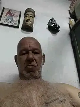 Snapshot of FabiQuilmes chatting on March 20, 2025, 1:35 am FabiQuilmes online show from March 20, 2025, 1:35 am