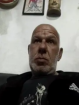 Snapshot of FabiQuilmes chatting on September 13, 2025, 11:38 pm FabiQuilmes online show from September 13, 2025, 11:38 pm