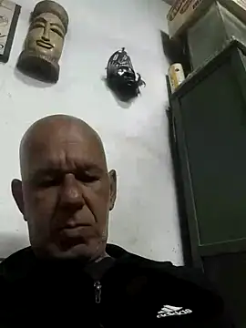 Snapshot of FabiQuilmes chatting on September 21, 2025, 7:41 pm FabiQuilmes online show from September 21, 2025, 7:41 pm