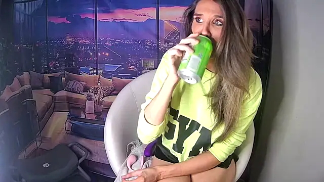 SarahStarr2020 online show from November 27, 2025, 2:17 pm