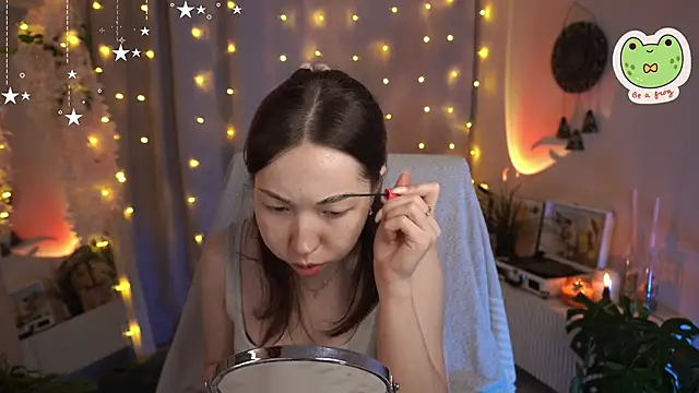 Snapshot of Sarah_Son chatting on October 12, 2025, 5:42 am Sarah Son online show from October 12, 2025, 5:42 am