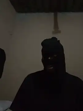 Gifttheskimaskboy online show from February 15, 2026, 8:08 pm