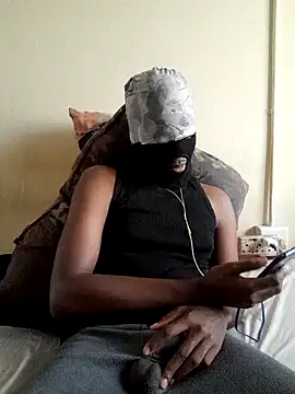 Gifttheskimaskboy online show from March 11, 2025, 7:14 am