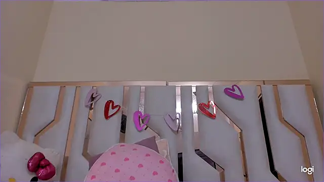 Snapshot of TifanyChill chatting on February 25, 2025, 10:20 pm TifanyChill online show from February 25, 2025, 10:20 pm