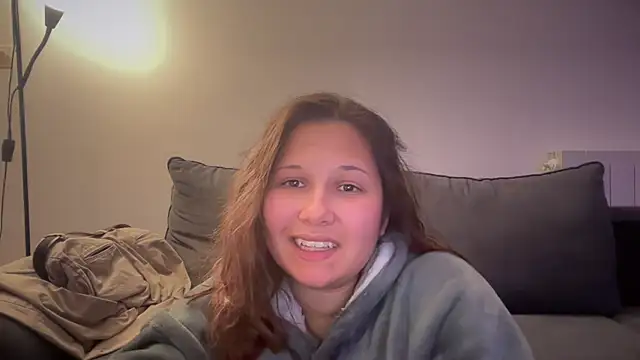 minette-sexy online show from November 19, 2025, 9:26 pm