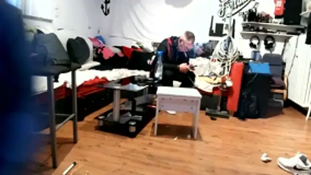 lukasdie online show from May 15, 2026, 3:54 pm