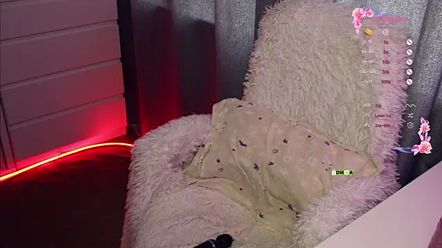 oceaneyesbb online show from March 17, 2025, 1:29 pm