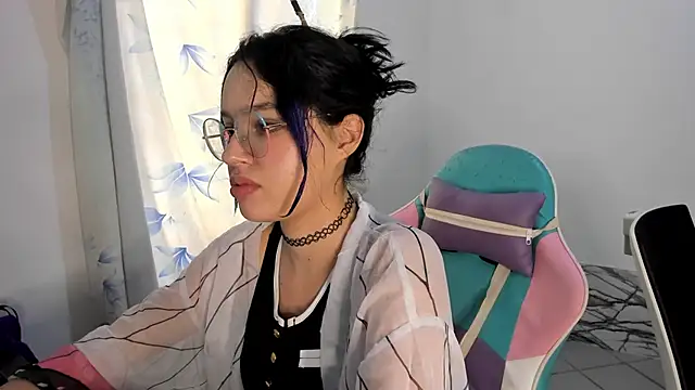 Snapshot of WandaDoll chatting on March 2, 2025, 3:30 pm WandaDoll online show from March 2, 2025, 3:30 pm