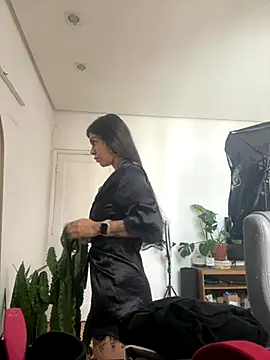 Nikatsu online show from October 15, 2025, 2:03 pm