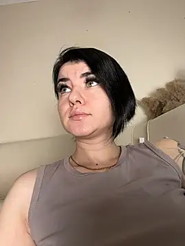 VivatKari online show from November 26, 2025, 2:00 am