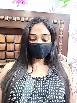 Yours-Bebo online show from November 10, 2025, 6:24 pm