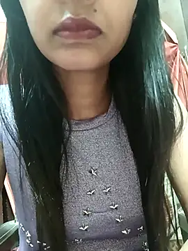 Snapshot of Yours-Bebo chatting on March 14, 2025, 9:21 pm Yours-Bebo online show from March 14, 2025, 9:21 pm