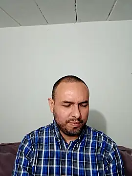 ElSunEagle online show from November 17, 2025, 4:49 am