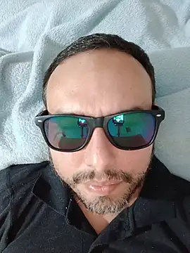 ElSunEagle online show from July 25, 2026, 4:20 am