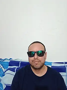 ElSunEagle online show from June 21, 2026, 2:39 am