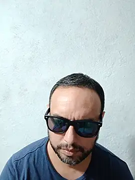 ElSunEagle online show from July 27, 2026, 1:56 am