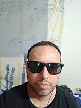 ElSunEagle online show from July 8, 2026, 1:19 am