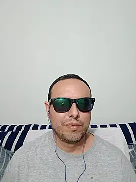 ElSunEagle online show from July 4, 2026, 3:02 am
