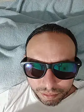 ElSunEagle online show from July 13, 2026, 4:01 am