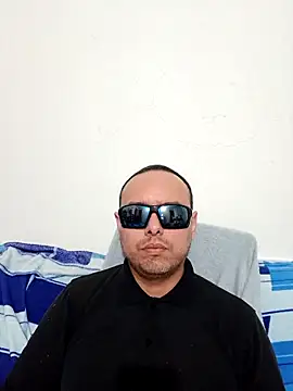 ElSunEagle online show from June 14, 2026, 2:35 am