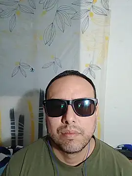 ElSunEagle online show from July 6, 2026, 1:12 am