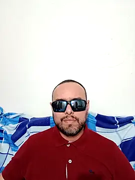 ElSunEagle online show from June 3, 2026, 2:34 am