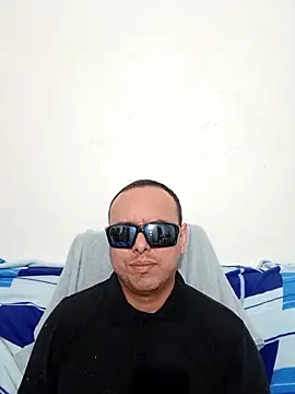 ElSunEagle online show from June 12, 2026, 2:53 am