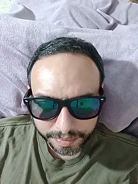 ElSunEagle online show from August 3, 2026, 4:20 am