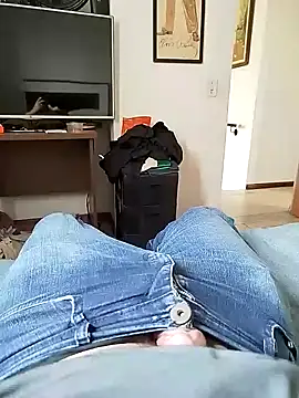 Snapshot of flavio81augusto chatting on December 7, 2024, 6:21 pm flavio81augusto online show from December 7, 2024, 6:21 pm