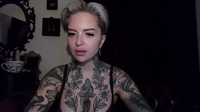 Rubyrichhxo online show from December 20, 2025, 5:27 pm