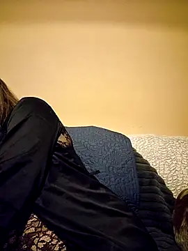 minierose online show from April 2, 2026, 4:08 am