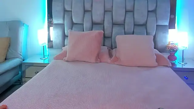 Snapshot of Abbye_blue01 chatting on February 26, 2025, 10:58 pm Abbye blue01 online show from February 26, 2025, 10:58 pm