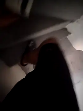 Danielitohot23cm online show from October 17, 2025, 9:49 pm