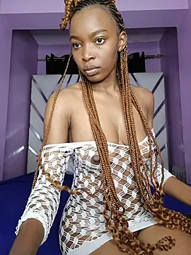 Pretty-queen123 online show from February 24, 2026, 10:05 am