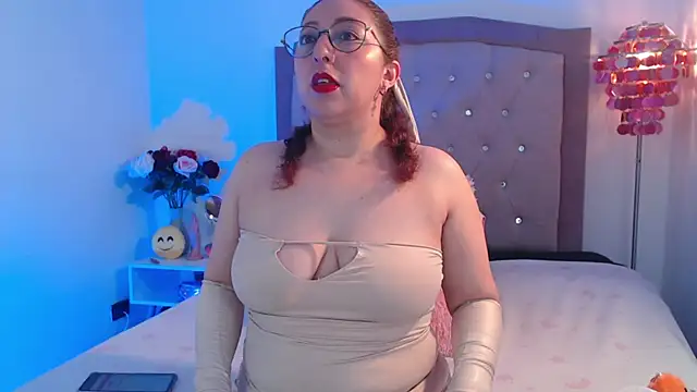 Snapshot of AnnadirtyXo chatting on November 17, 2025, 4:38 am AnnadirtyXo online show from November 17, 2025, 4:38 am