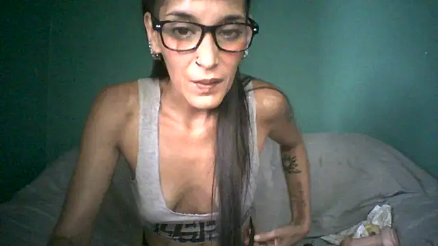 Sofii floyd  online show from January 6, 2025, 7:13 pm