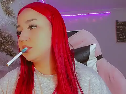 madisonx17 online show from December 5, 2025, 8:39 pm