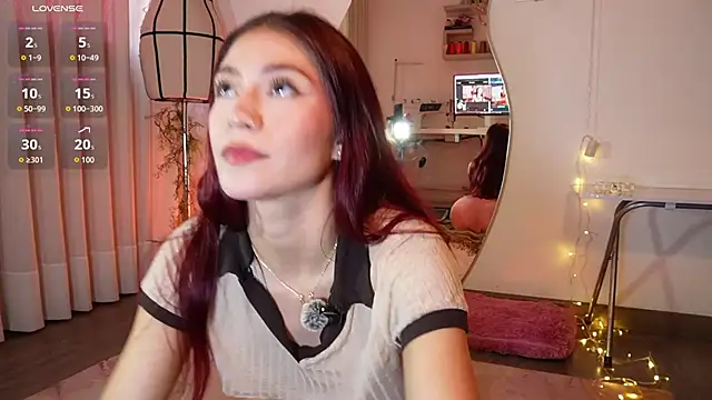 Snapshot of chloebritto chatting on February 5, 2026, 4:25 pm chloebritto online show from February 5, 2026, 4:25 pm