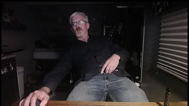 Snapshot of Di9ital069 chatting on October 21, 2025, 7:41 am Di9ital069 online show from October 21, 2025, 7:41 am