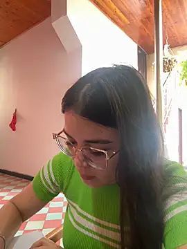 Snapshot of CamilaSofiia chatting on February 27, 2026, 9:25 pm CamilaSofiia online show from February 27, 2026, 9:25 pm