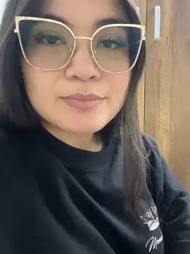 Snapshot of CamilaSofiia chatting on October 6, 2025, 8:42 pm CamilaSofiia online show from October 6, 2025, 8:42 pm