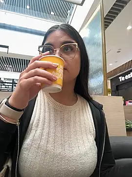 Snapshot of CamilaSofiia chatting on February 17, 2026, 7:22 pm CamilaSofiia online show from February 17, 2026, 7:22 pm