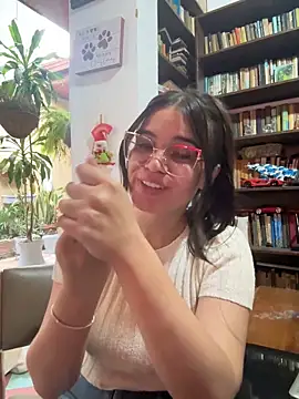 Snapshot of CamilaSofiia chatting on February 25, 2026, 10:42 pm CamilaSofiia online show from February 25, 2026, 10:42 pm