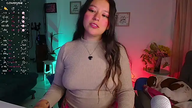 Snapshot of Lexie_Thompson10 chatting on February 17, 2025, 10:29 am Lexie Thompson10 online show from February 17, 2025, 10:29 am