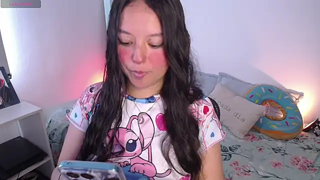 Snapshot of Lexie_Thompson10 chatting on October 8, 2025, 7:14 pm Lexie Thompson10 online show from October 8, 2025, 7:14 pm