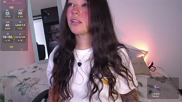 Snapshot of Lexie_Thompson10 chatting on September 14, 2025, 5:24 pm Lexie Thompson10 online show from September 14, 2025, 5:24 pm