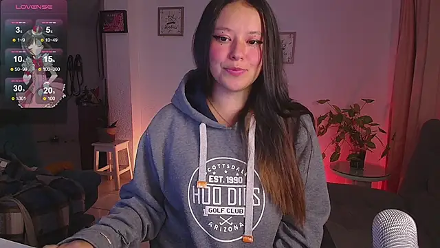 Snapshot of Lexie_Thompson10 chatting on December 27, 2024, 8:35 am Lexie Thompson10 online show from December 27, 2024, 8:35 am