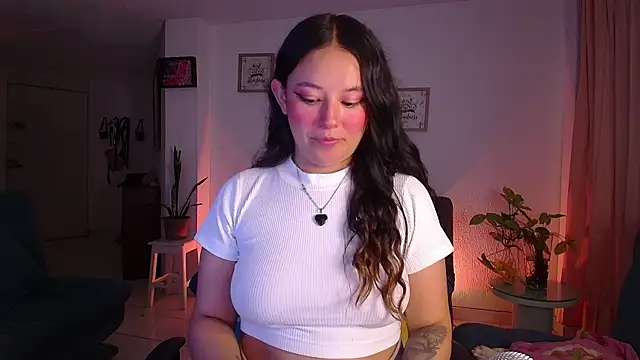 Snapshot of Lexie_Thompson10 chatting on March 17, 2025, 8:18 am Lexie Thompson10 online show from March 17, 2025, 8:18 am