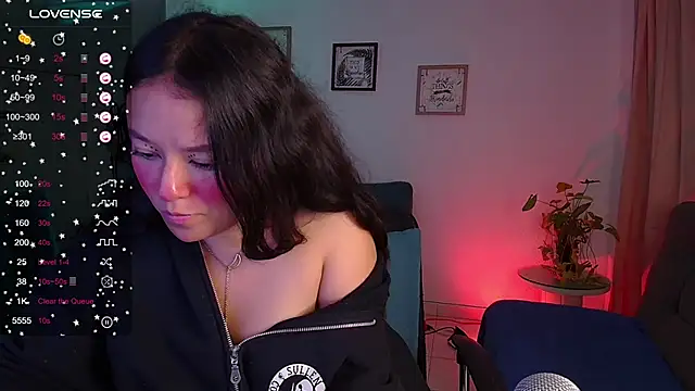 Snapshot of Lexie_Thompson10 chatting on February 28, 2025, 7:37 am Lexie Thompson10 online show from February 28, 2025, 7:37 am